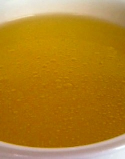 CALDO DE POLLO