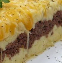 PASTEL DE CARNE