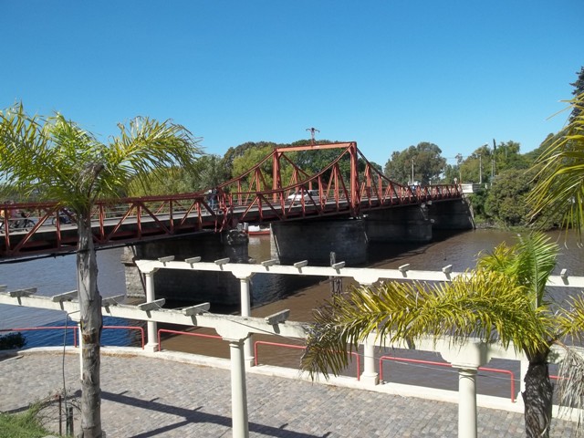 PUENTE DE CARMELO