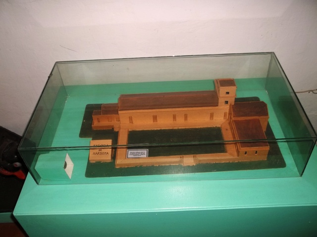 MAQUETA DE LO QUE FUE LA ESTANCIA DE NARBONA LA CUAL ESTA EN RUINAS Y PUEDE VISITARSE