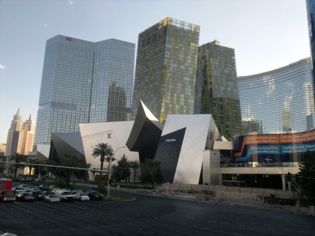 PRADA Y MAS EN LAS VEGAS