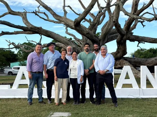 Antel prevé completar instalación de fibra óptica en todas las localidades de más de 500 habitantes a fines de 2026