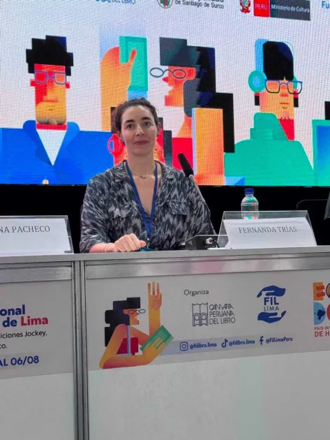 Fernanda Trías y Tamara Silva participaron de la Feria Internacional del Libro de Lima 2026.