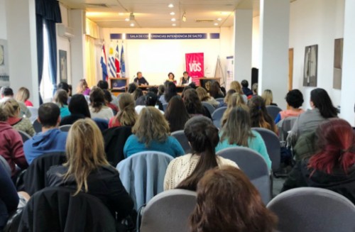 Docentes y actores sociales del norte del país se capacitan para el abordaje en el tema drogas