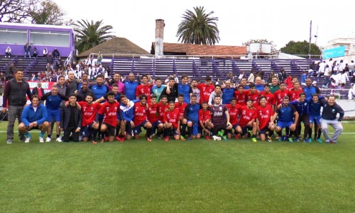 Pelota al medio a la Esperanza