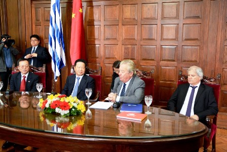Delegación de China visita Colonia