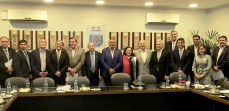 Uruguay, Argentina y Paraguay ratifican su compromiso para organizar el Mundial 2030.