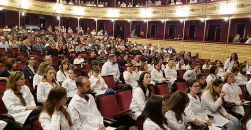 OCHENTA Y SIETE NUEVOS MAESTROS SE SUMARÁN A LAS AULAS DEL PAÍS