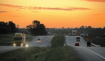 AMPLIACIÓN Y OTRAS MEJORAS EN RUTA 8 INAUGURADAS POR EL MINISTERIO DE TRANSPORTE COSTARON 52 MILLONES DE DÓLARES