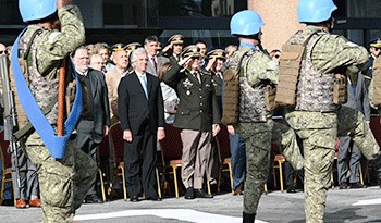 Presidente Vázquez encabezó el acto por el 208° aniversario del Ejército Nacional