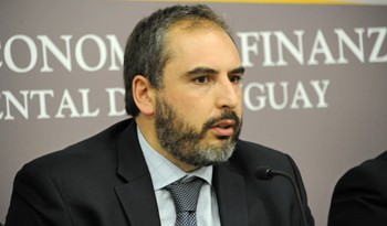 Procuramos que Uruguay retome el crecimiento para mejorar la situación fiscal