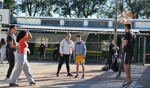 Secretaría Nacional del Deporte autorizó apertura de las 114 plazas de deportes de todo el país