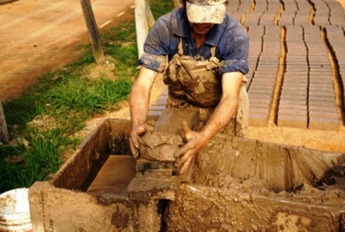 Ladrillo por ladrillo: transformando una industria en Uruguay