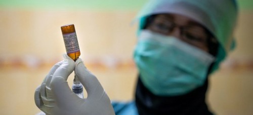 Habrá suficientes vacunas contra el COVID-19 para todos, dice el director de la OMS