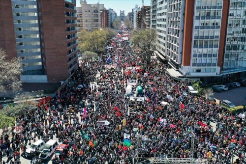 Duras críticas al gobierno durante el acto del PIT-CNT