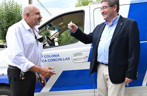 en Río Negro y Colonia, ASSE inauguró policlínica y entregó ambulancias