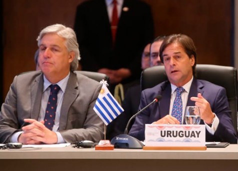 Cumbre del Mercosur avanza en Paraguay