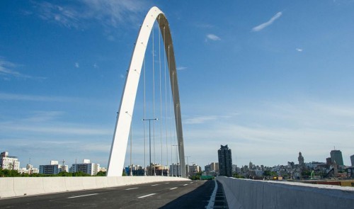 Quedó pronto el viaducto en rambla portuaria