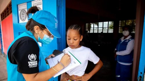 Japón y ACNUR destinarán 1,75 millones de dólares para mejorar condiciones de vida de los refugiados y migrantes en Perú