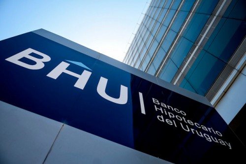 No se justifica plantear el cierre del BHU asociado a una solución para deudores