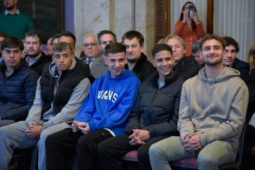 El Parlamento homenajeó a los campeones del mundo sub 20