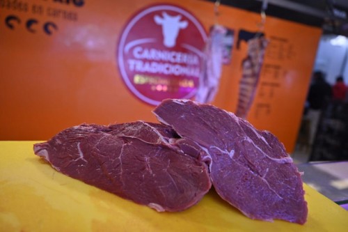 Carnicerías celebran Día del Carnicero con promociones de cuadril