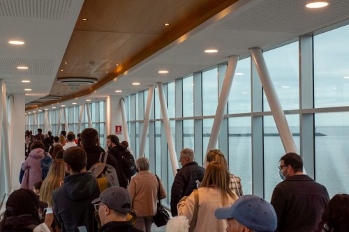 Fin de semana largo: más de 100.000 personas viajaron a Argentina