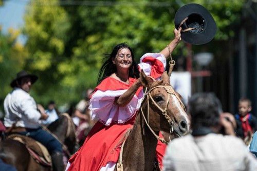 La música, los concursos y las tradiciones del campo animarán la Patria Gaucha