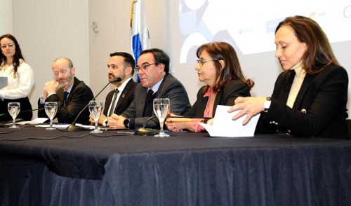 Proyecto en cuenca del río Santa Lucía fortalece sistema de alerta temprana ante eventos climáticos extremos